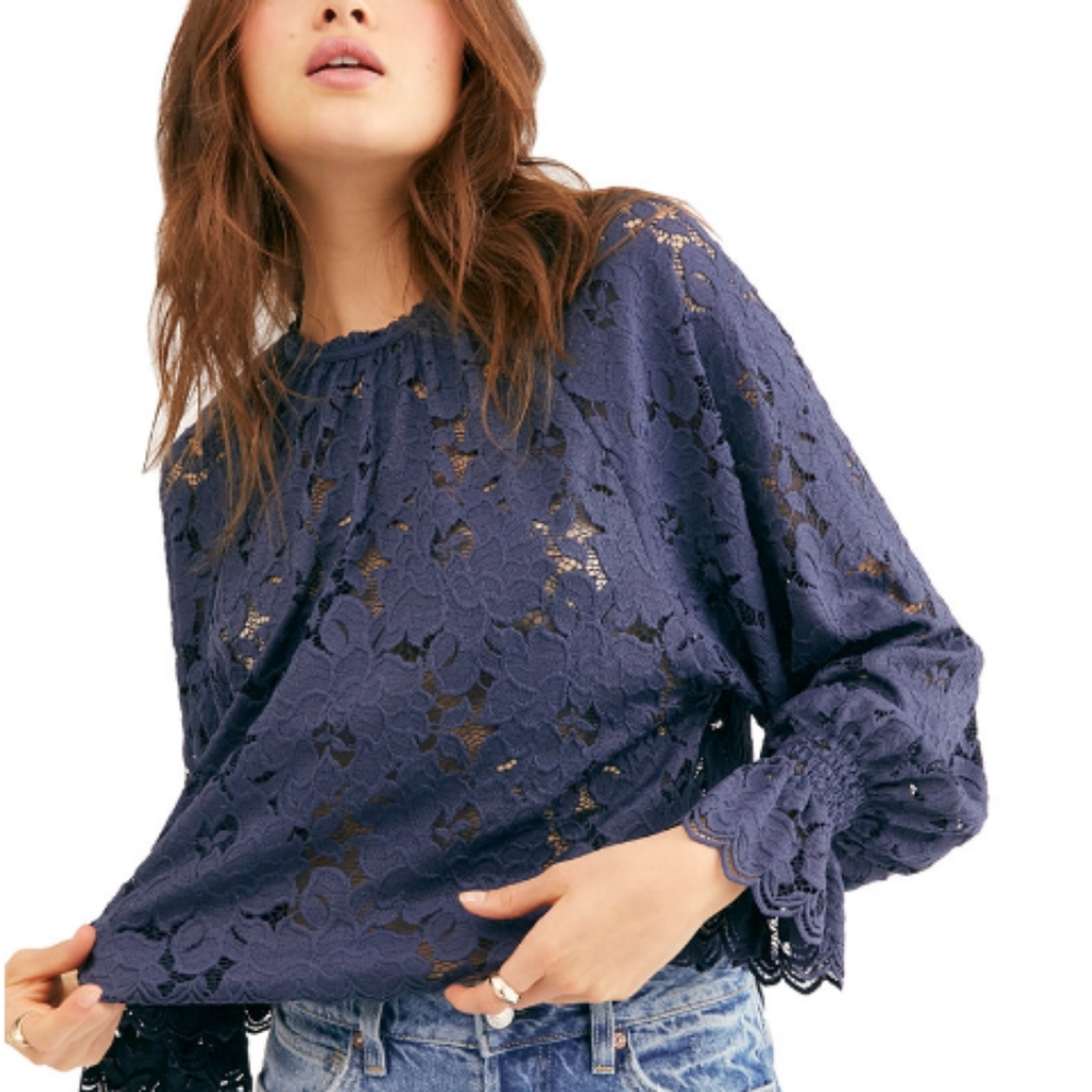 Free people long sleeve top.